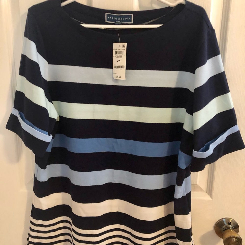 Karen Scott top- very soft!